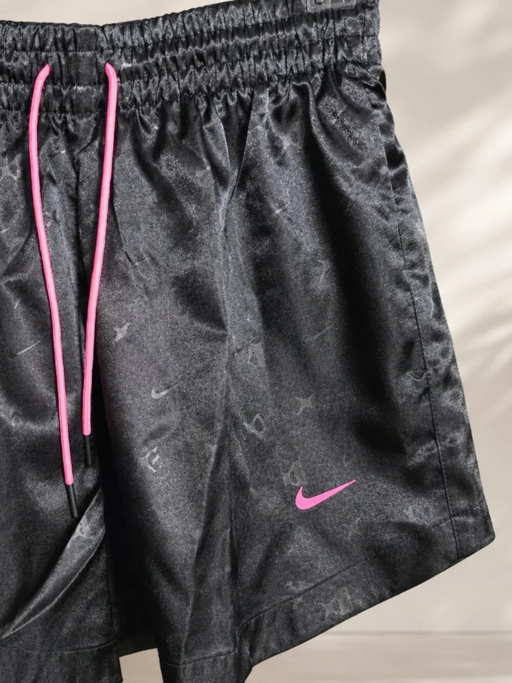 Nike HM7710-010 Black Satin Basketball Shorts Pink Swoosh Women’s M NWT - Picture 10 of 10